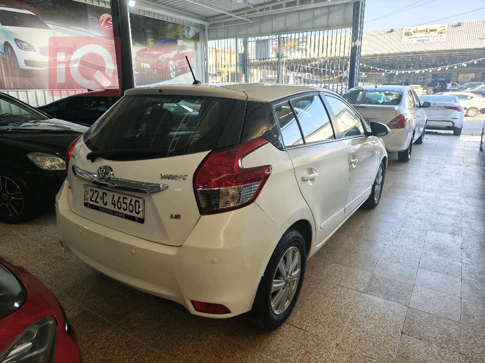 تۆیۆتا یارس